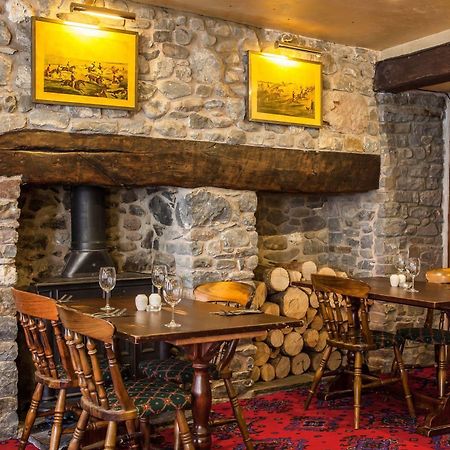 The King'S Head Hotel Llandovery Kültér fotó